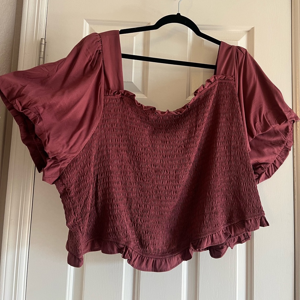 Burgundy cropped shirt, torrid never worn